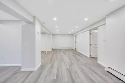 175 N 25th Street, Wheatley Heights, NY 11798 - Photo 22
