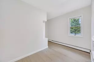 175 N 25th St, Wheatley Heights, NY 11798 - Photo 20
