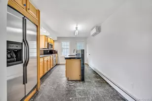 175 N 25th St, Wheatley Heights, NY 11798 - Photo 8