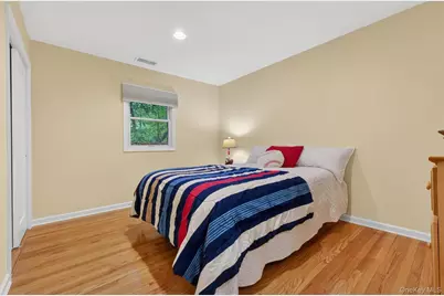 19 Scenic Drive, Poughkeepsie, NY 12603 - Photo 16