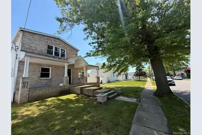 2303 Pine Street, Seaford, NY 11783 - Photo 18