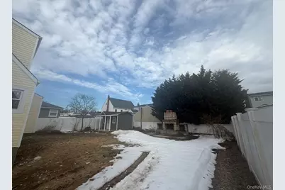 2303 Pine Street, Seaford, NY 11783 - Photo 16