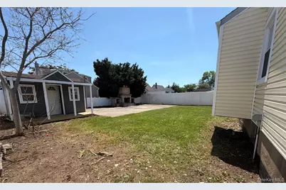 2303 Pine Street, Seaford, NY 11783 - Photo 16