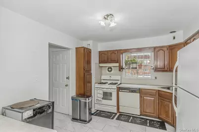 8950 Pontiac Street, Queens Village, NY 11427 - Photo 8