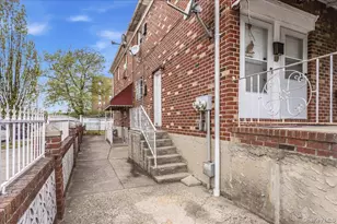 89-50 Pontiac St, Queens Village, NY 11427 - Photo 26