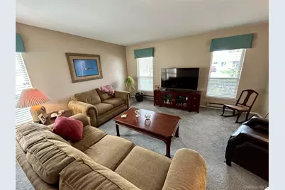 520 Cranston Lane, Ridge, NY 11961 - Photo 6