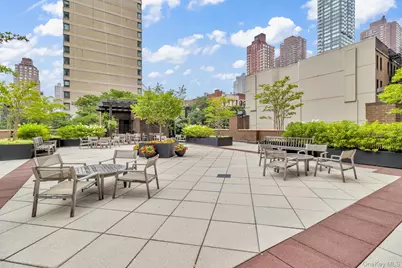 345 E 93rd Street #4F, New York, NY 10128 - Photo 46