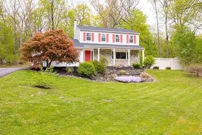 25 Hudson Drive, Hyde Park, NY 12538 - Photo 2