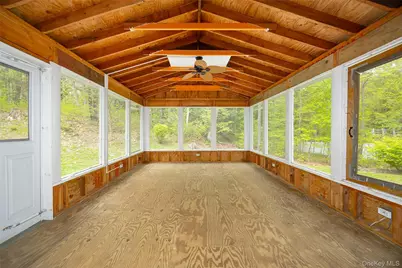 25 Hudson Drive, Hyde Park, NY 12538 - Photo 34