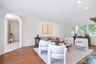 32 Stellar Pl, Pelham, NY 10803 - Photo 6