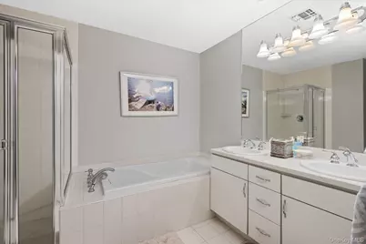 155 Altessa Boulevard, Melville, NY 11747 - Photo 16