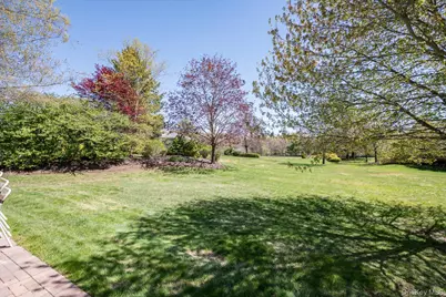 155 Altessa Boulevard, Melville, NY 11747 - Photo 20