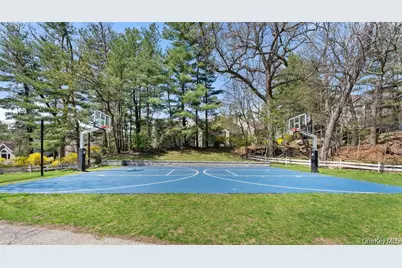229 Boulder Ridge Road, Scarsdale, NY 10583 - Photo 38