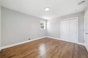 49 Sandy Hollow Dr, Smithtown, NY 11787 - Photo 18