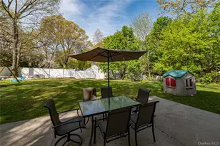 85 E 23rd St, Huntington Station, NY 11746 - Photo 28