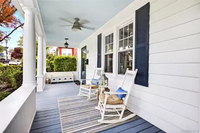 12 Belleview Avenue, Port Washington, NY 11050 - Photo 4
