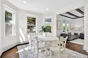 12 Belleview Ave, Port Washington, NY 11050 - Photo 10