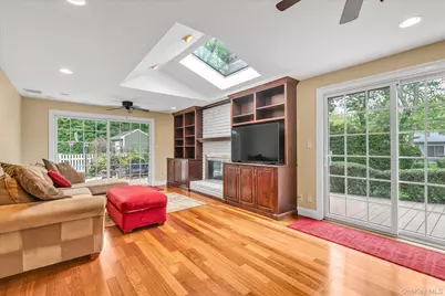 84 Derby Avenue, Greenlawn, NY 11740 - Photo 12