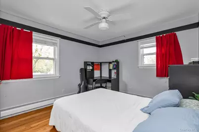 84 Derby Avenue, Greenlawn, NY 11740 - Photo 20