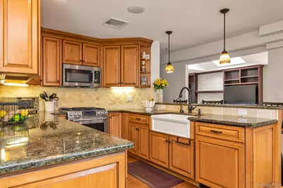 84 Derby Avenue, Greenlawn, NY 11740 - Photo 6