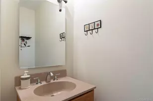 29 Aveonis Ct, Fishkill, NY 12524 - Photo 20