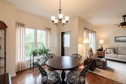 29 Aveonis Court, Fishkill, NY 12524 - Photo 10