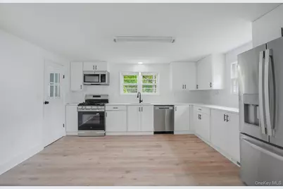 4 Cherry Lane, Poughkeepsie, NY 12601 - Photo 6