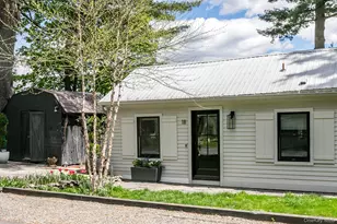 18 4th Ave, Rhinebeck, NY 12572 - Photo 24