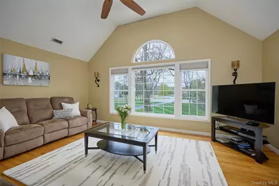 40 Paulette Lane, Wappingers Falls, NY 12590 - Photo 6