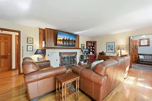 16 Brian Ct, Northport, NY 11768 - Photo 4