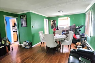 301 Pennsylvania Ave, Roosevelt, NY 11575 - Photo 4