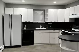 60 Veltri Ln, Yonkers, NY 10704 - Photo 2