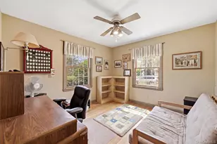 56 Wood Ave, Amityville, NY 11701 - Photo 20