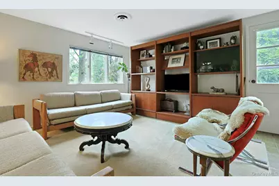 29 Maplewood Way, Pleasantville, NY 10570 - Photo 6