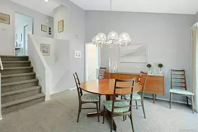 29 Maplewood Way, Pleasantville, NY 10570 - Photo 12