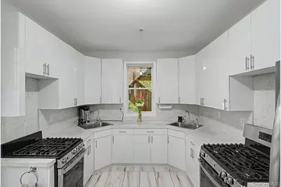 32 Herrick Avenue #113, Spring Valley, NY 10977 - Photo 6