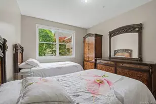 32 Herrick Ave, Spring Valley, NY 10977 - Photo 14