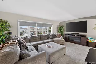 160-15 90th St, Howard Beach, NY 11414 - Photo 16