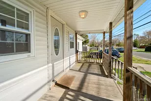 420 Taylor Ave, Patchogue, NY 11772 - Photo 4