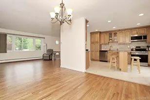 33 Farmhouse Rd, Congers, NY 10920 - Photo 8