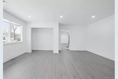 200 Irish Lane, Islip Terrace, NY 11752 - Photo 4