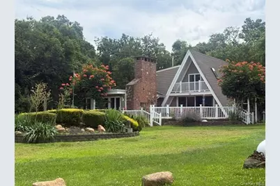 995 Red Fox Road, Mattituck, NY 11952 - Photo 4