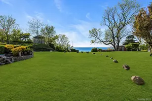 995 Red Fox Rd, Mattituck, NY 11952 - Photo 6