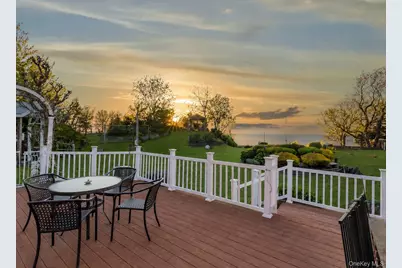 995 Red Fox Road, Mattituck, NY 11952 - Photo 8