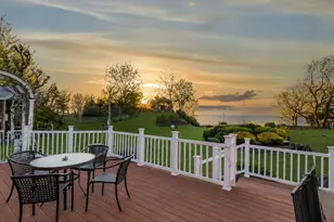 995 Red Fox Rd, Mattituck, NY 11952 - Photo 8