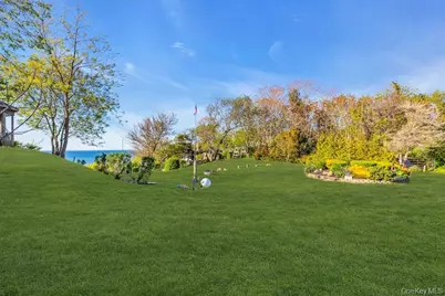 995 Red Fox Road, Mattituck, NY 11952 - Photo 14