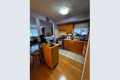 452 Saint Lawrence Avenue, Bronx, NY 10473 - Photo 6