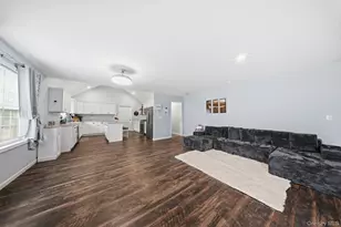 153 Ridgewood Ave, Middletown, NY 10940 - Photo 8