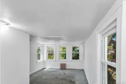 1380 Dartmouth Street, Baldwin, NY 11510 - Photo 32