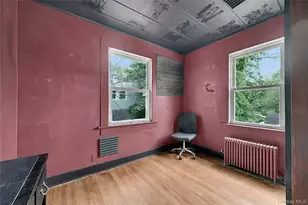 370 Park Hill Ave, Yonkers, NY 10705 - Photo 14
